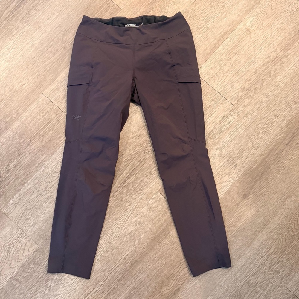 Arcteryx Sabria Women 6 Hiking Pants Grey Purple Stretch Hiking Performance Slim